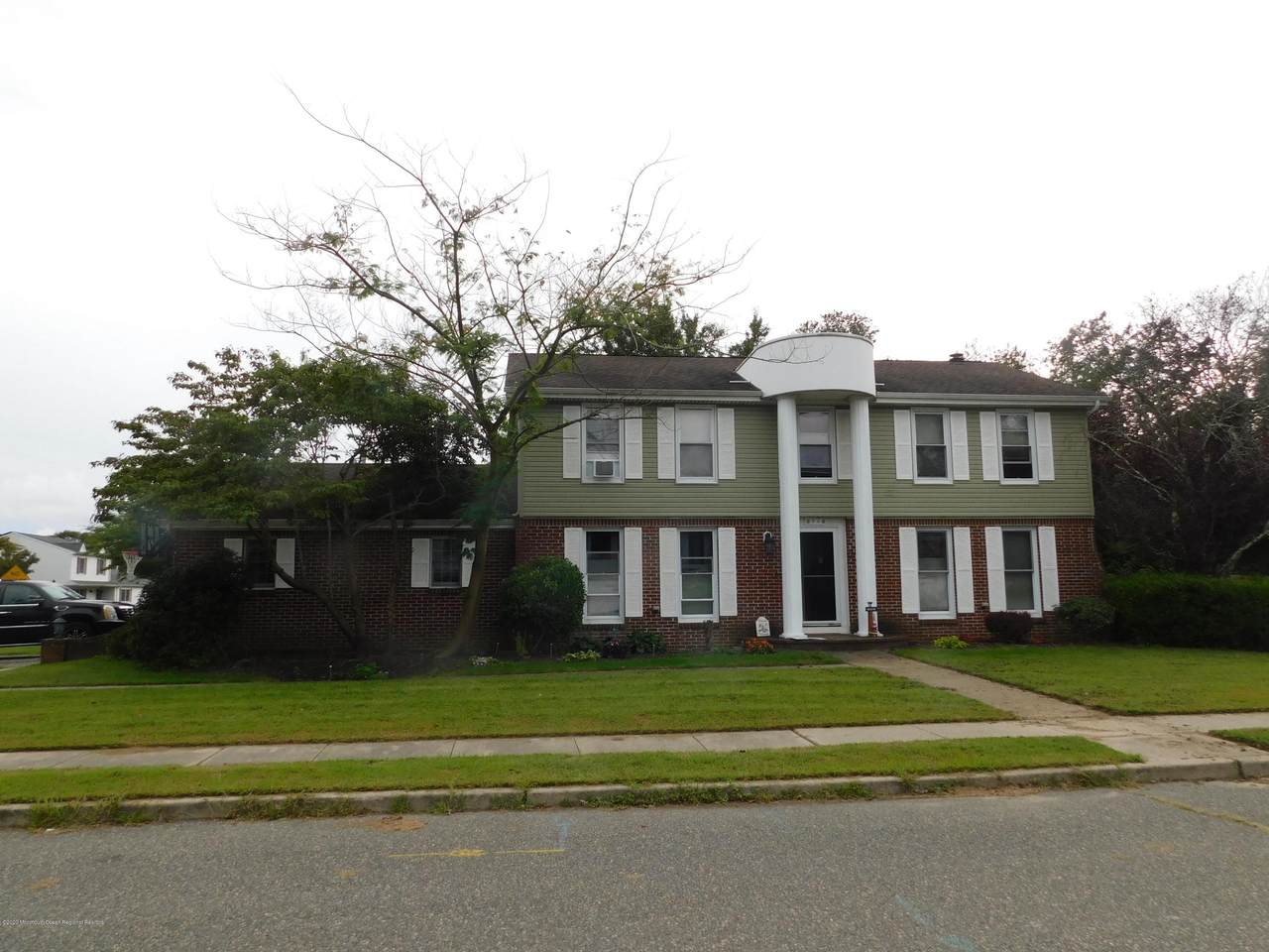 24 Atlantic Drive - Photo 1