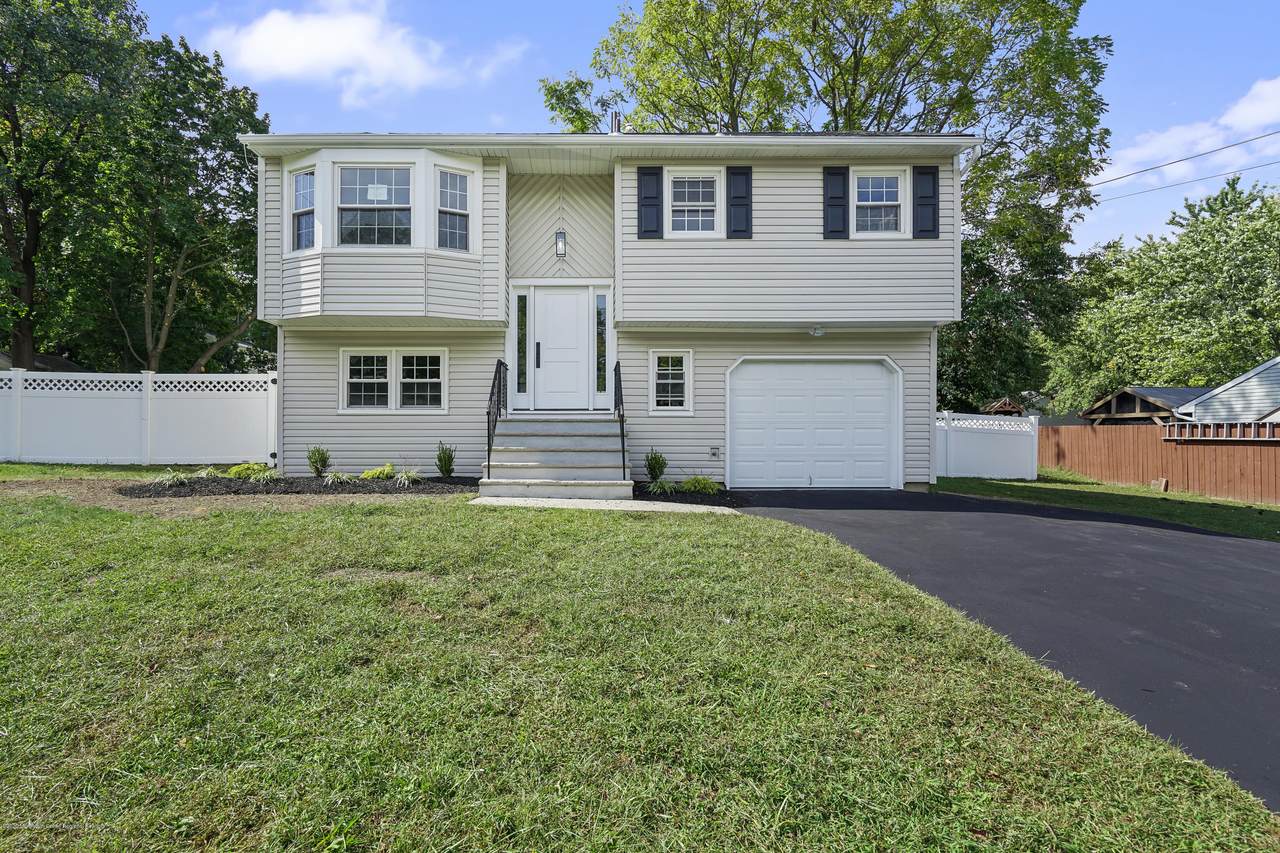 28 Maple Drive - Photo 1