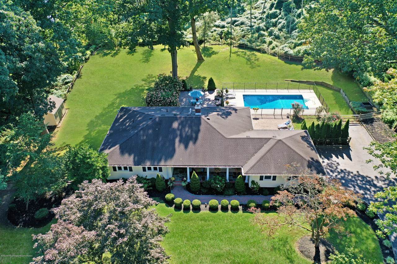 99 Bruce Road - Photo 1