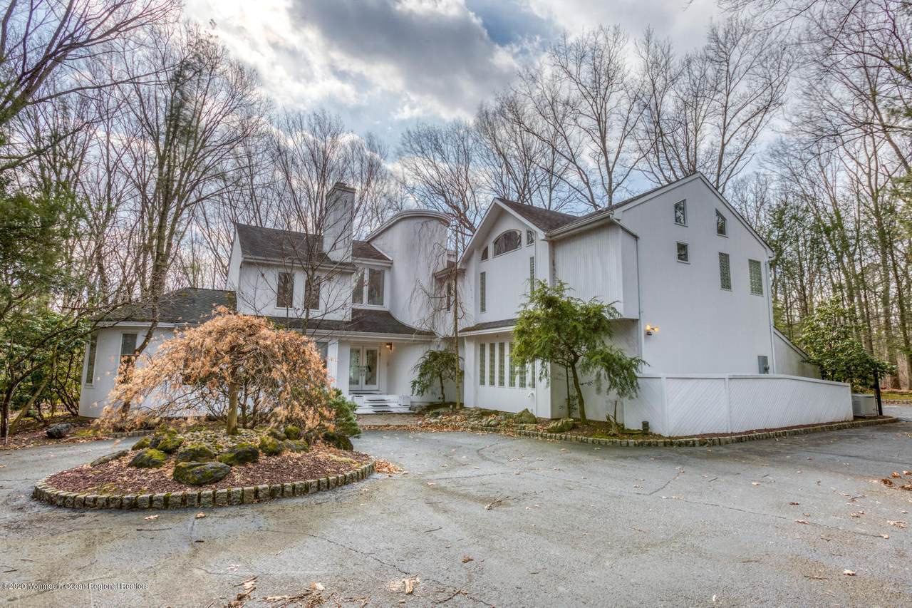 18 Beaver Dam Drive - Photo 1