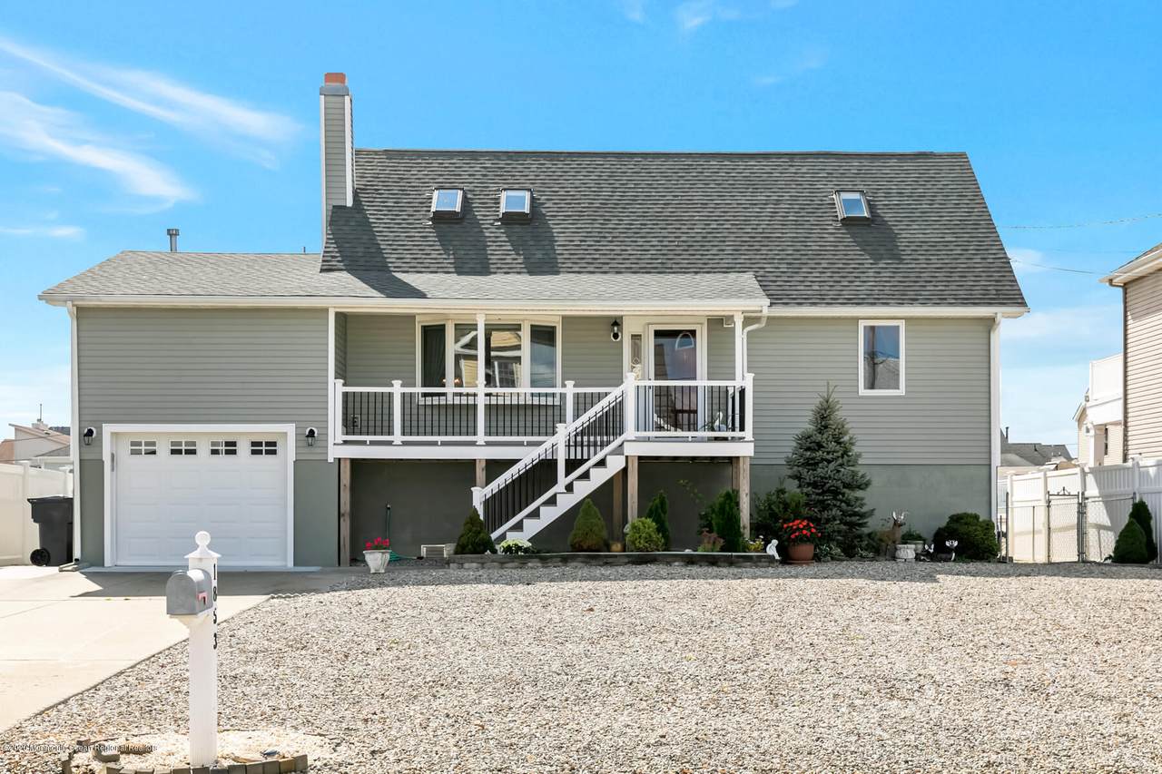 1853 Compass Court - Photo 1