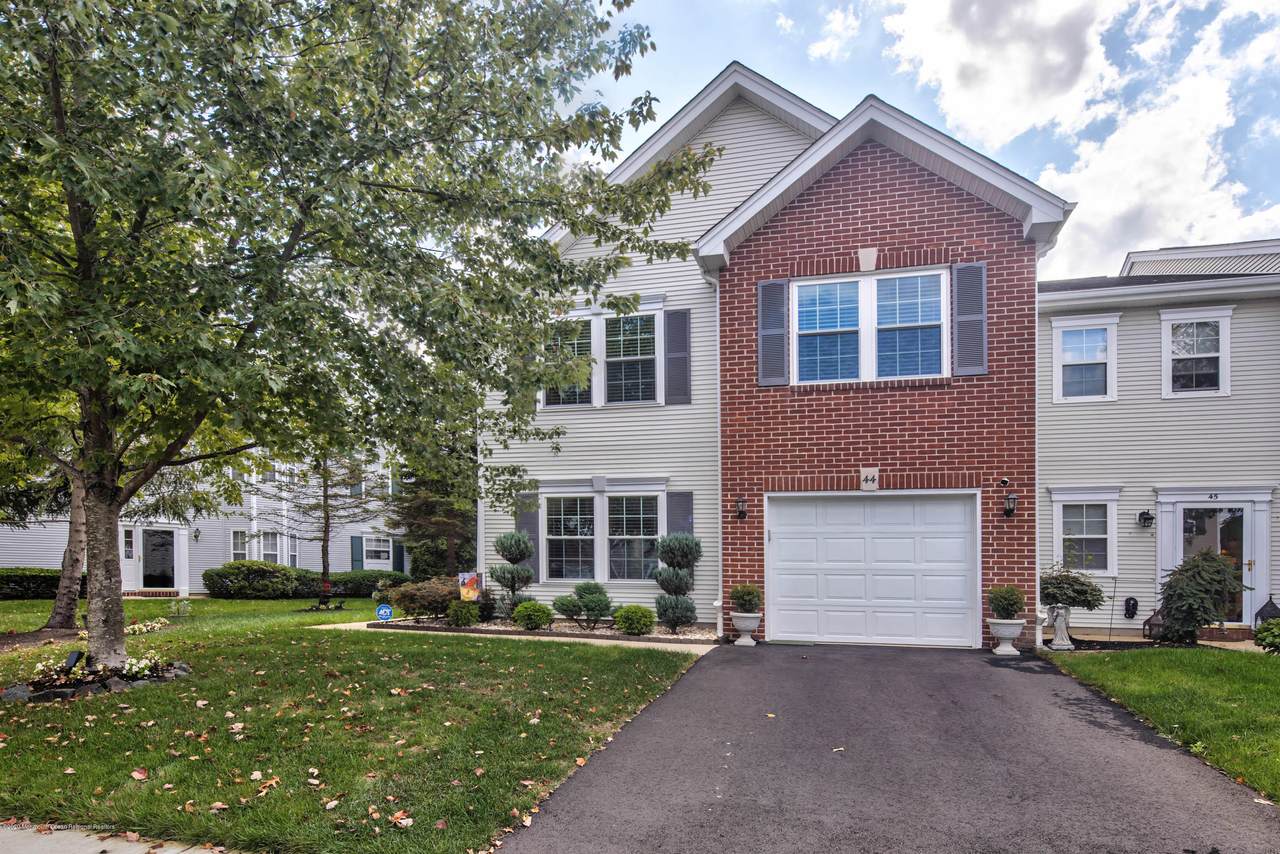 44 Picket Place - Photo 1