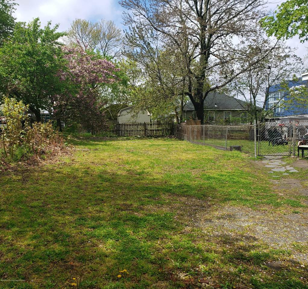 232 Pearl Street - Photo 1