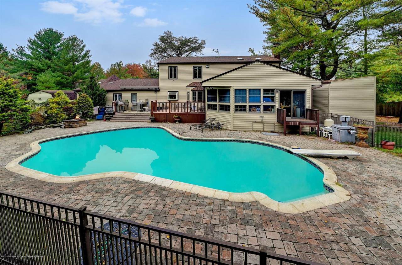 21 Alison Court - Photo 1