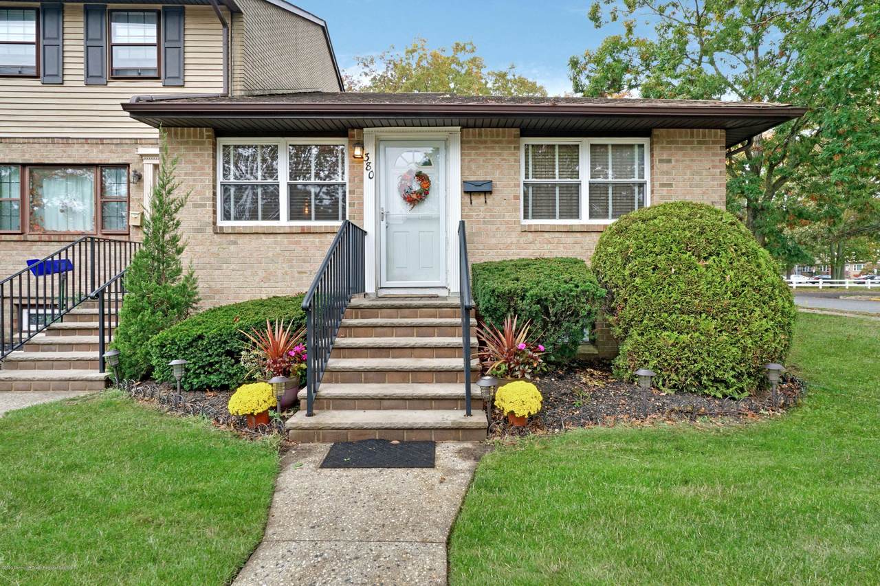 380 Flora Court - Photo 1