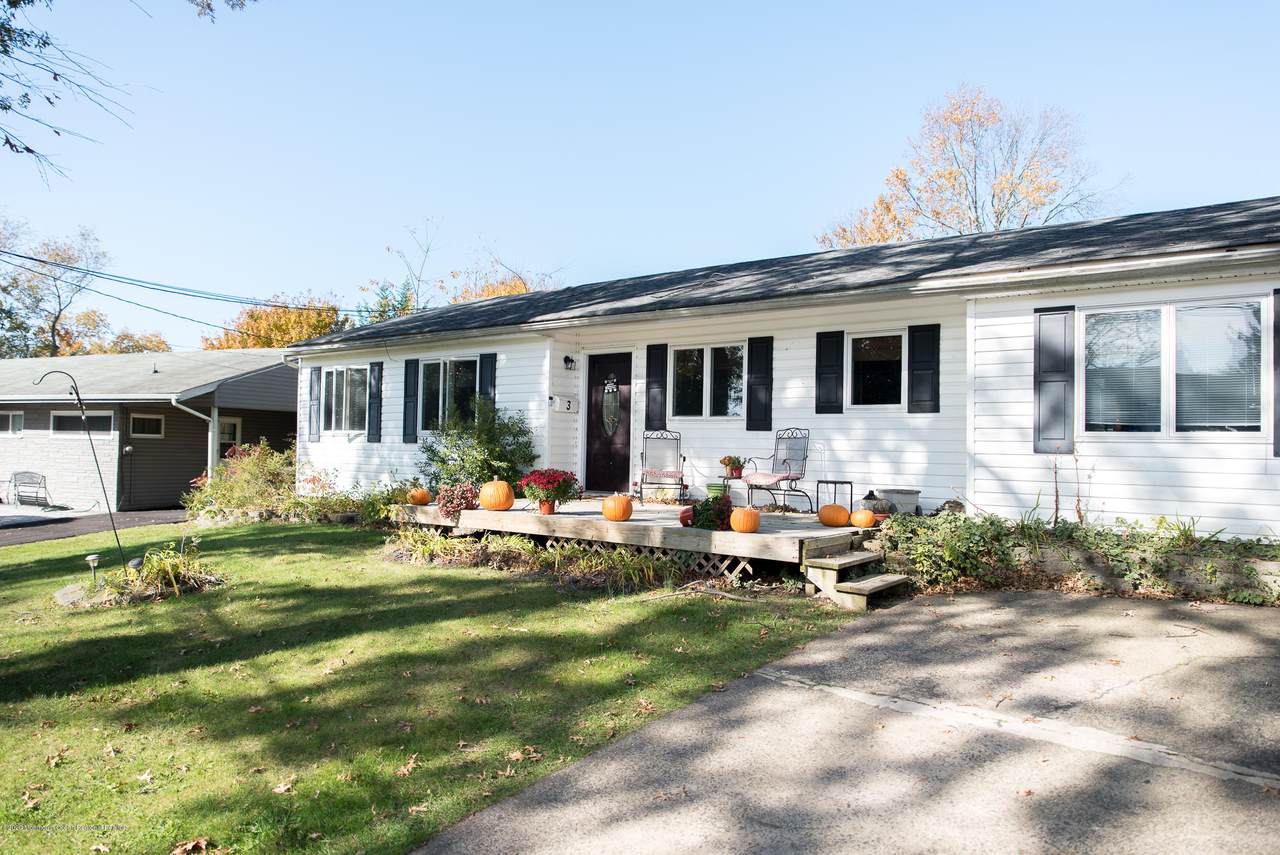 3 Cornell Road - Photo 1