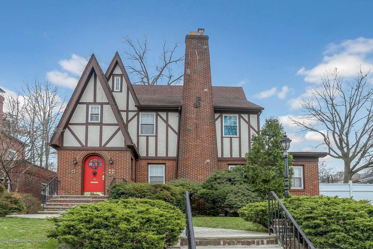 30 Clinton Avenue - Photo 1