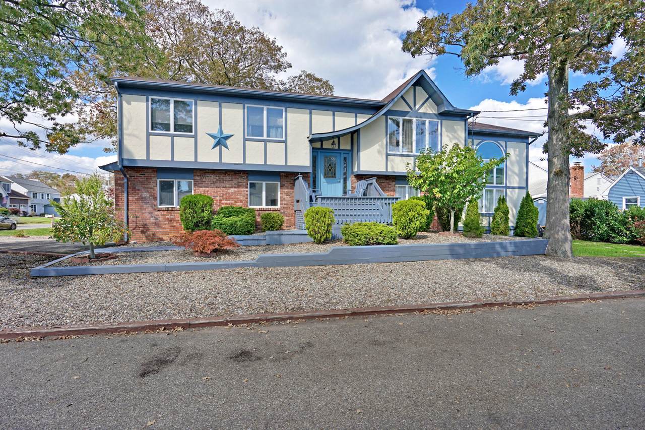 1901 Bay Boulevard - Photo 1