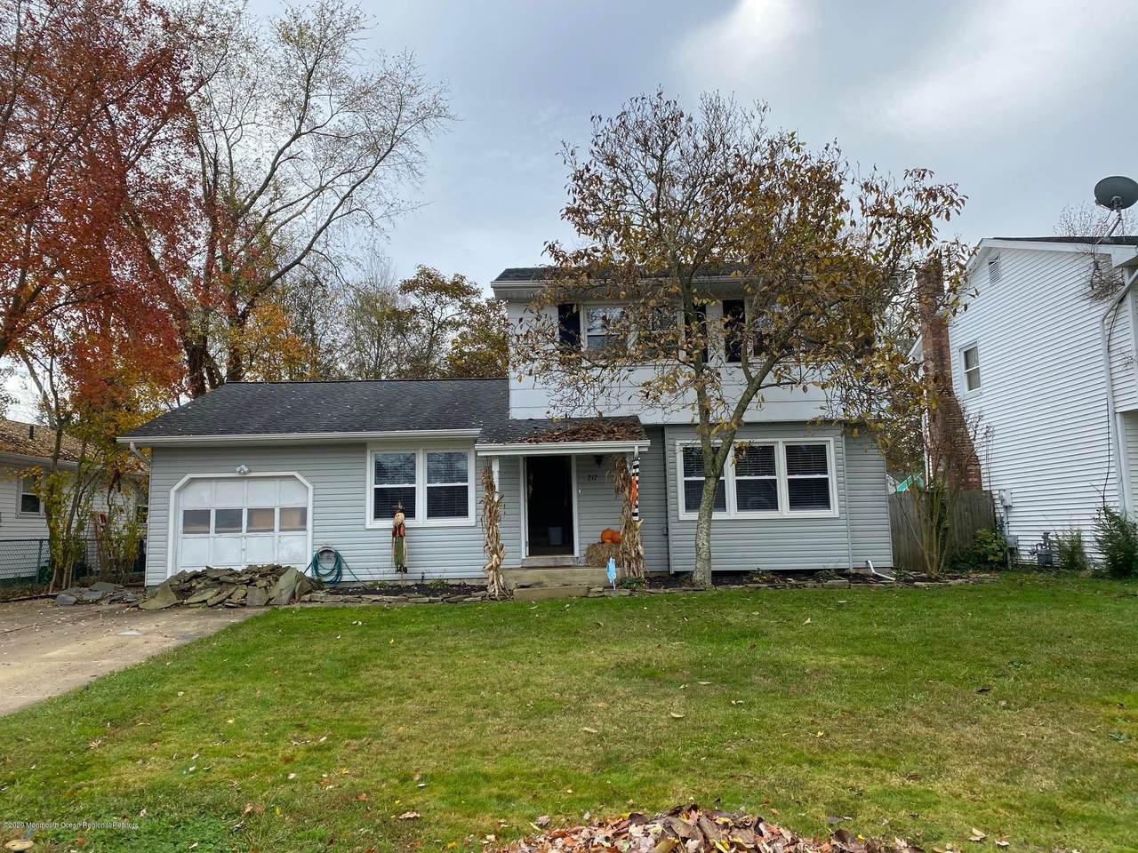 217 Twin Lakes Boulevard - Photo 1