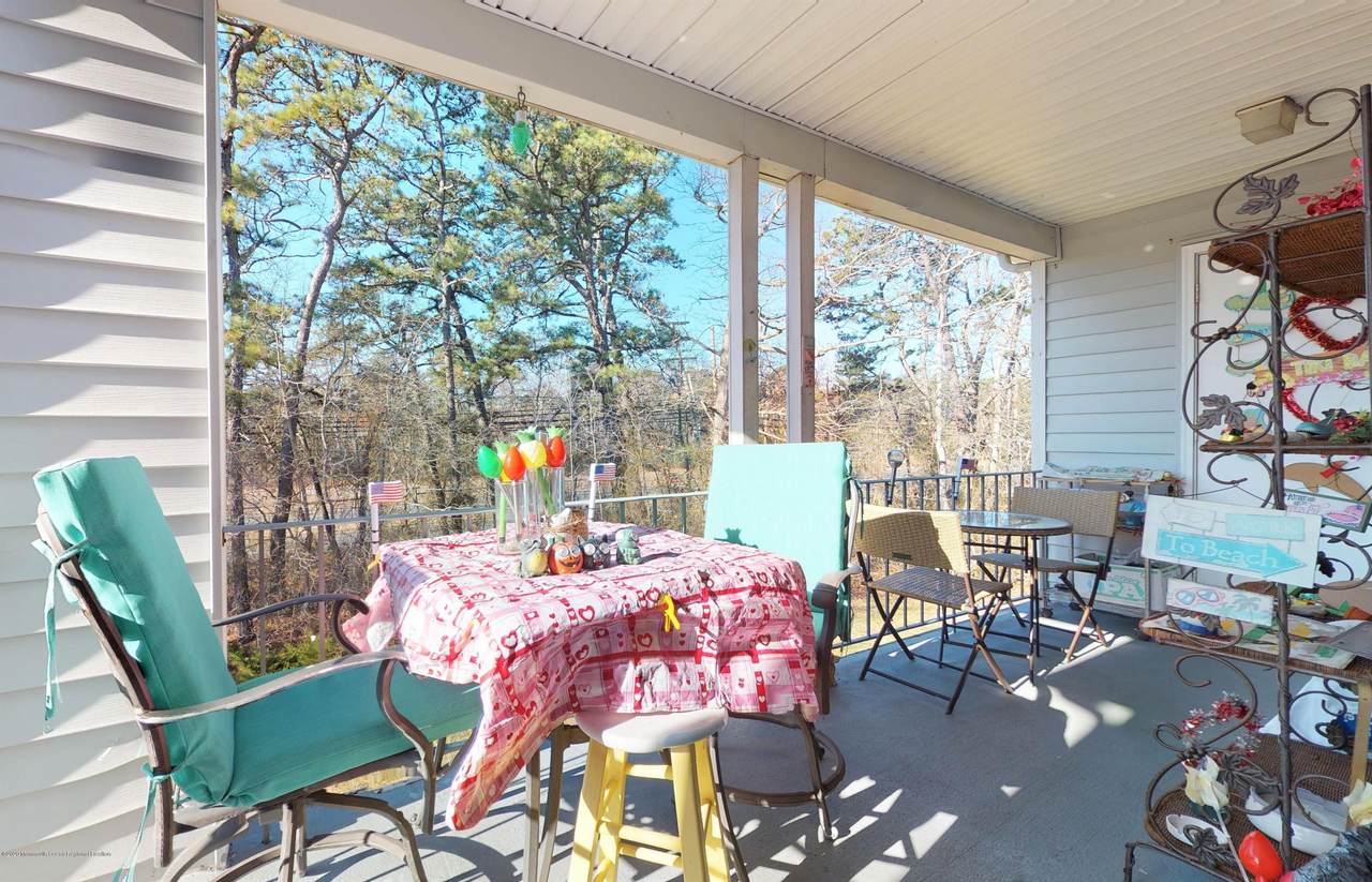 1514 Waters Edge Drive - Photo 1