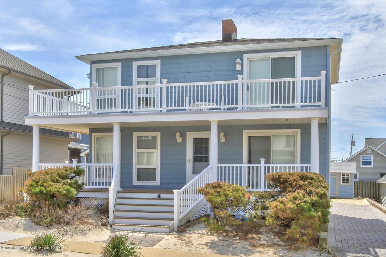 4 Camden Avenue - Photo 1