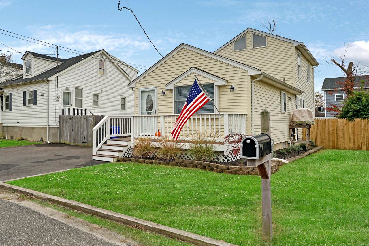 13 Adair Drive - Photo 1