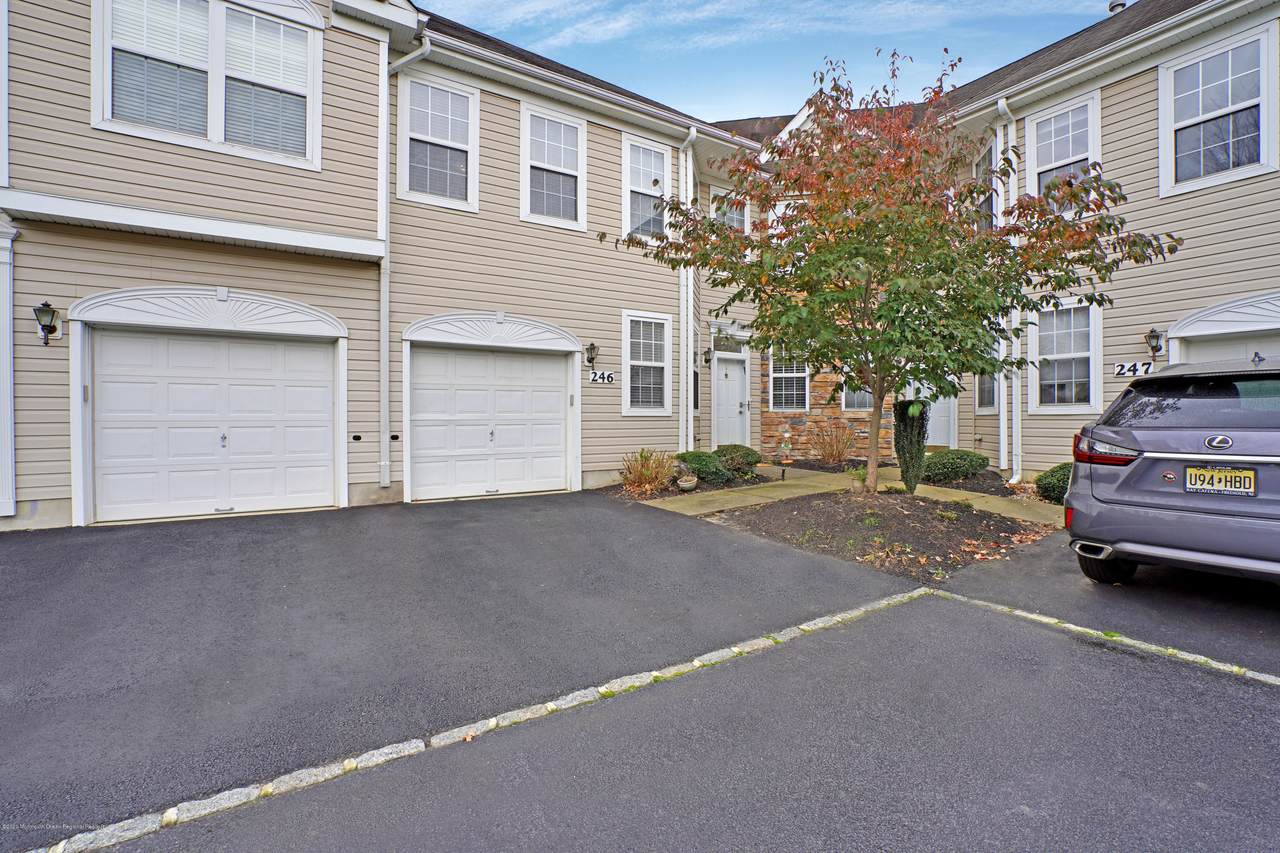 246 Shinnecock Drive - Photo 1