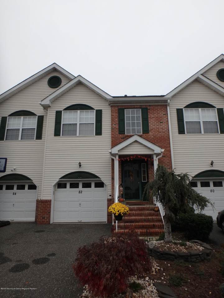 82 Heron Court - Photo 1