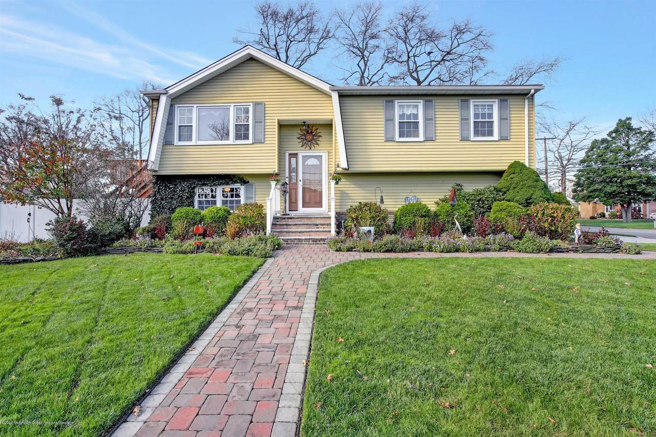 80 14th Street - Photo 1