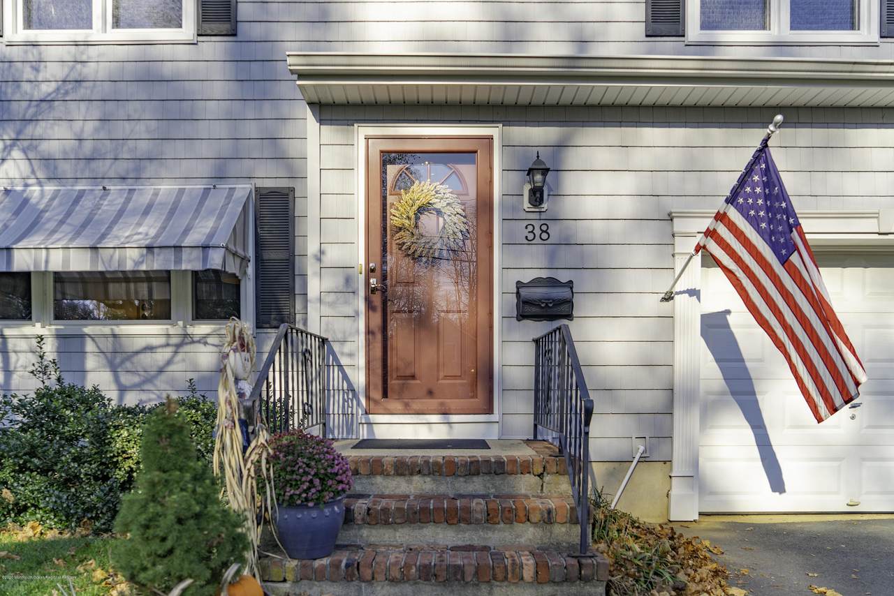 38 Mccarter Avenue - Photo 1