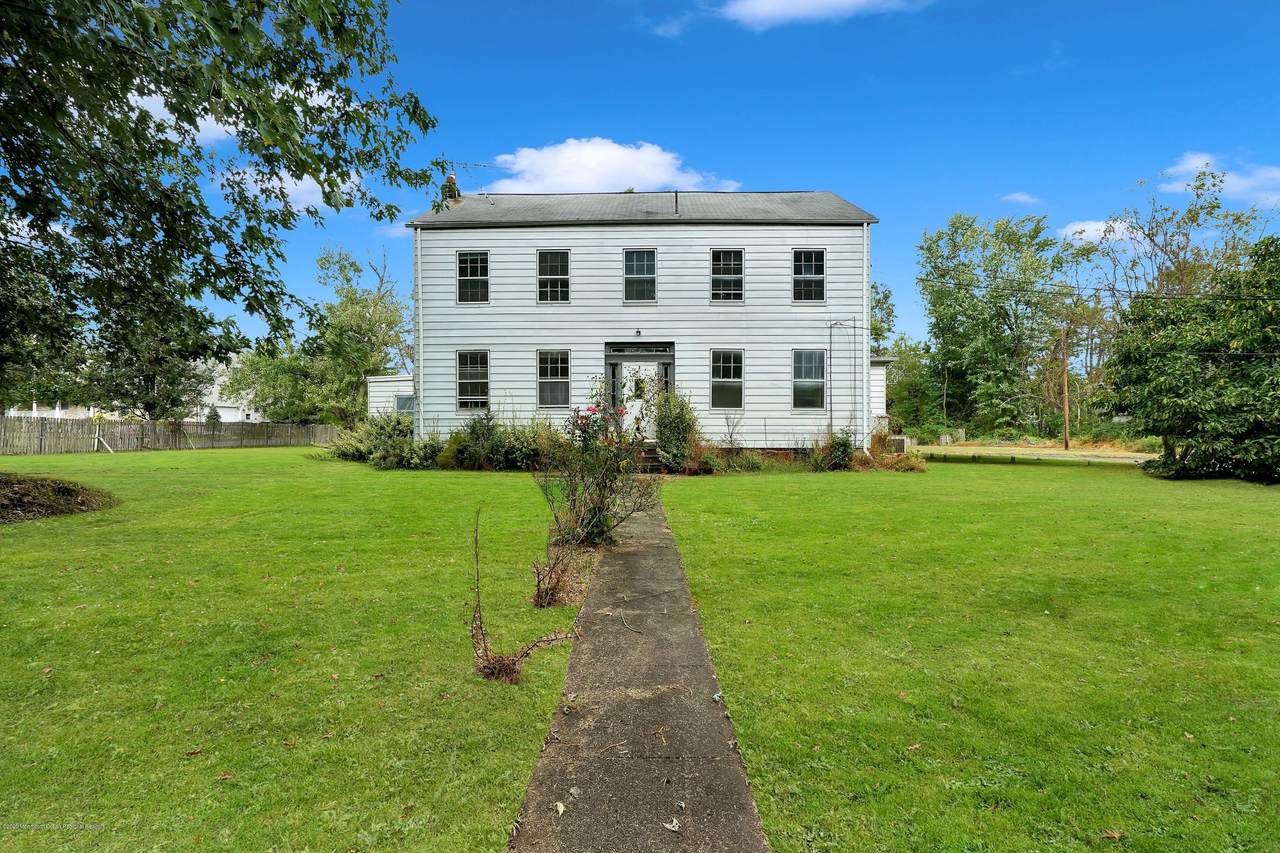 1071 Windsor Road - Photo 1