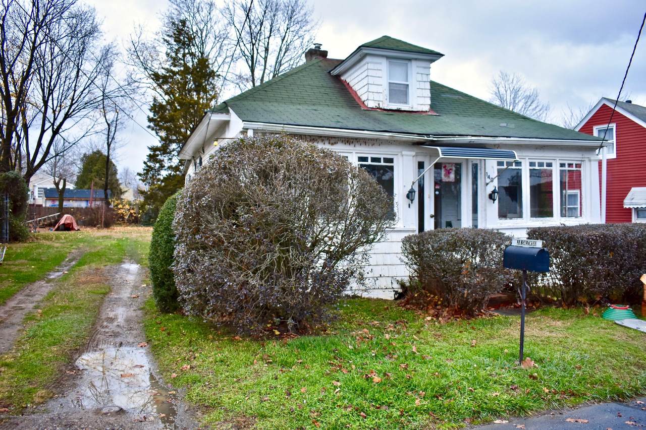 140 Dancer Drive - Photo 1