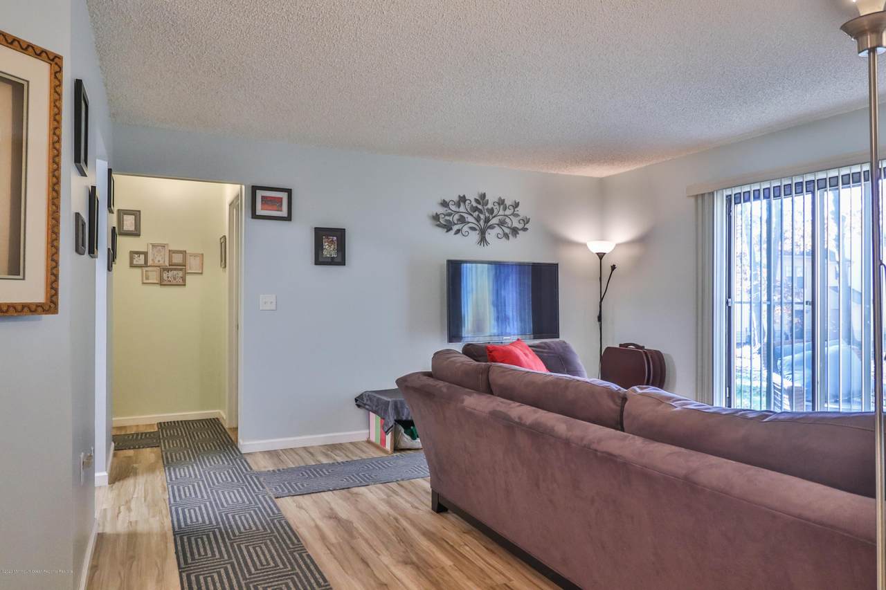 704 Violet Lane - Photo 1