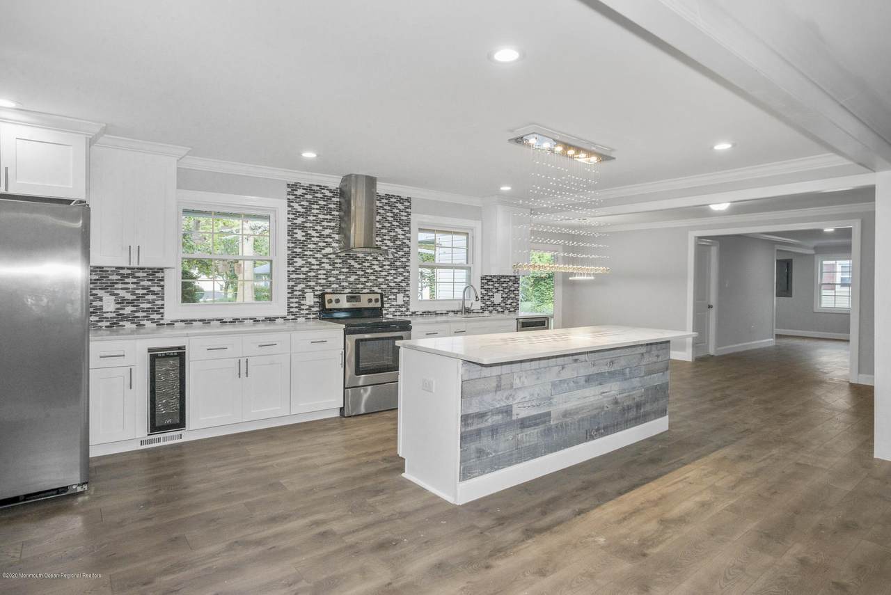 52 Edison Lane - Photo 1