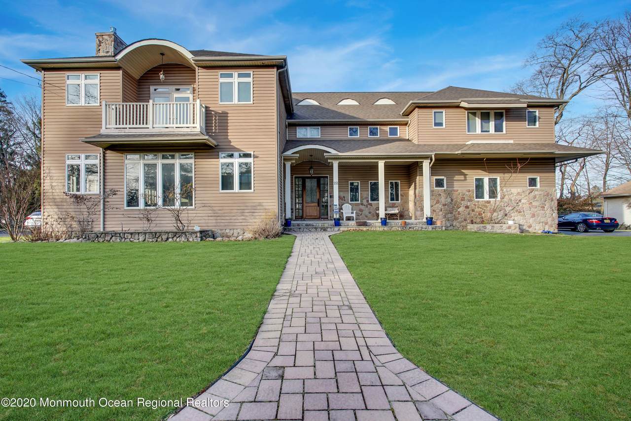 22 Dwight Drive - Photo 1