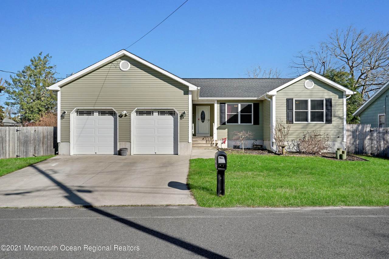 109 Barnegat Boulevard - Photo 1