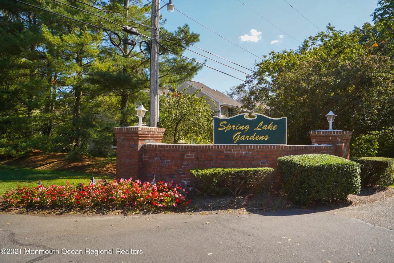 151 Spring Lake Gardens Court - Photo 1