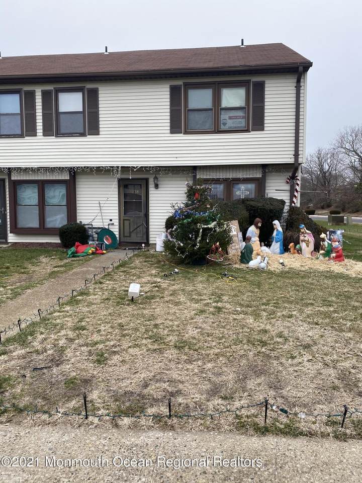 1038 Sawmill Road - Photo 1