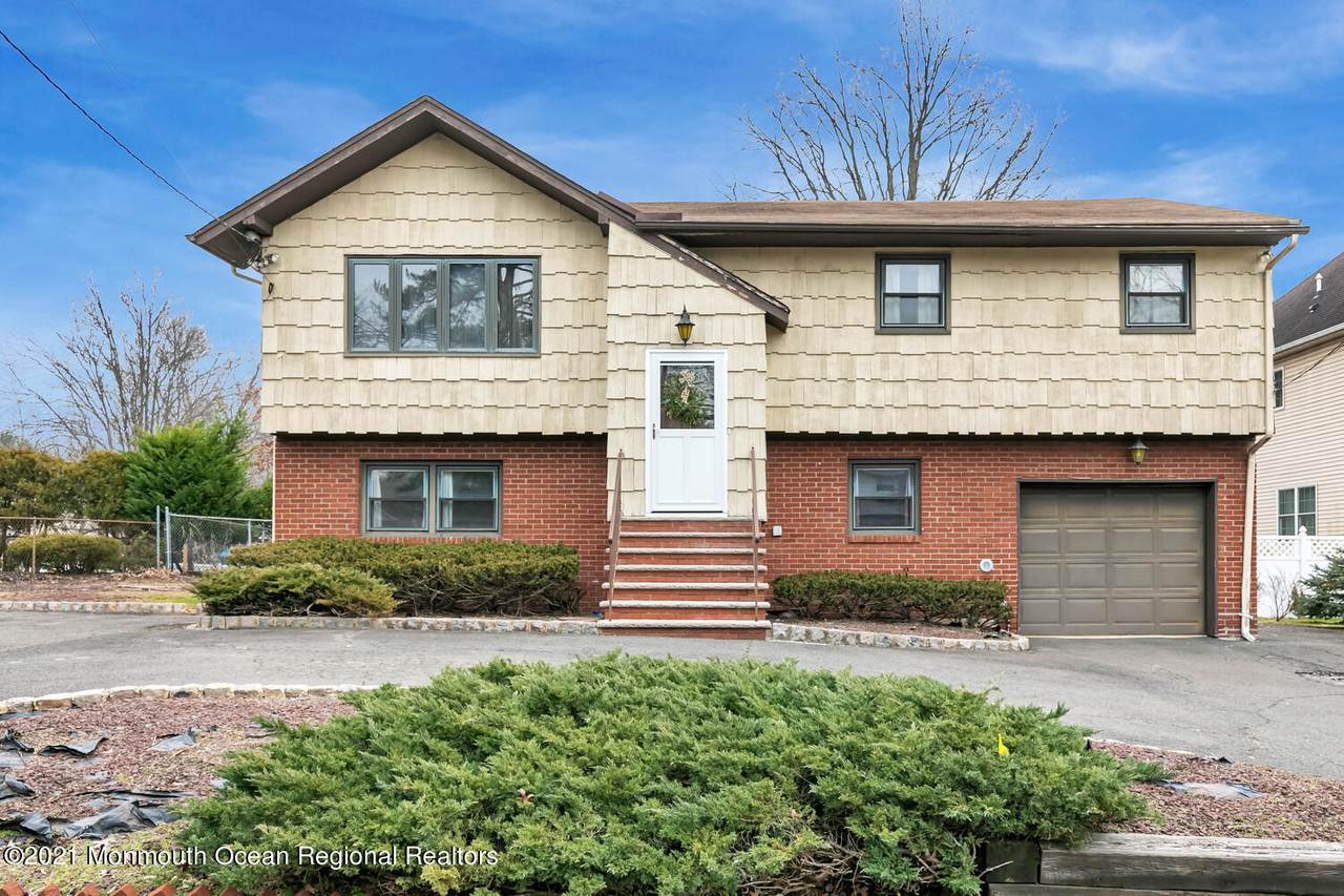 612 Grove Avenue - Photo 1