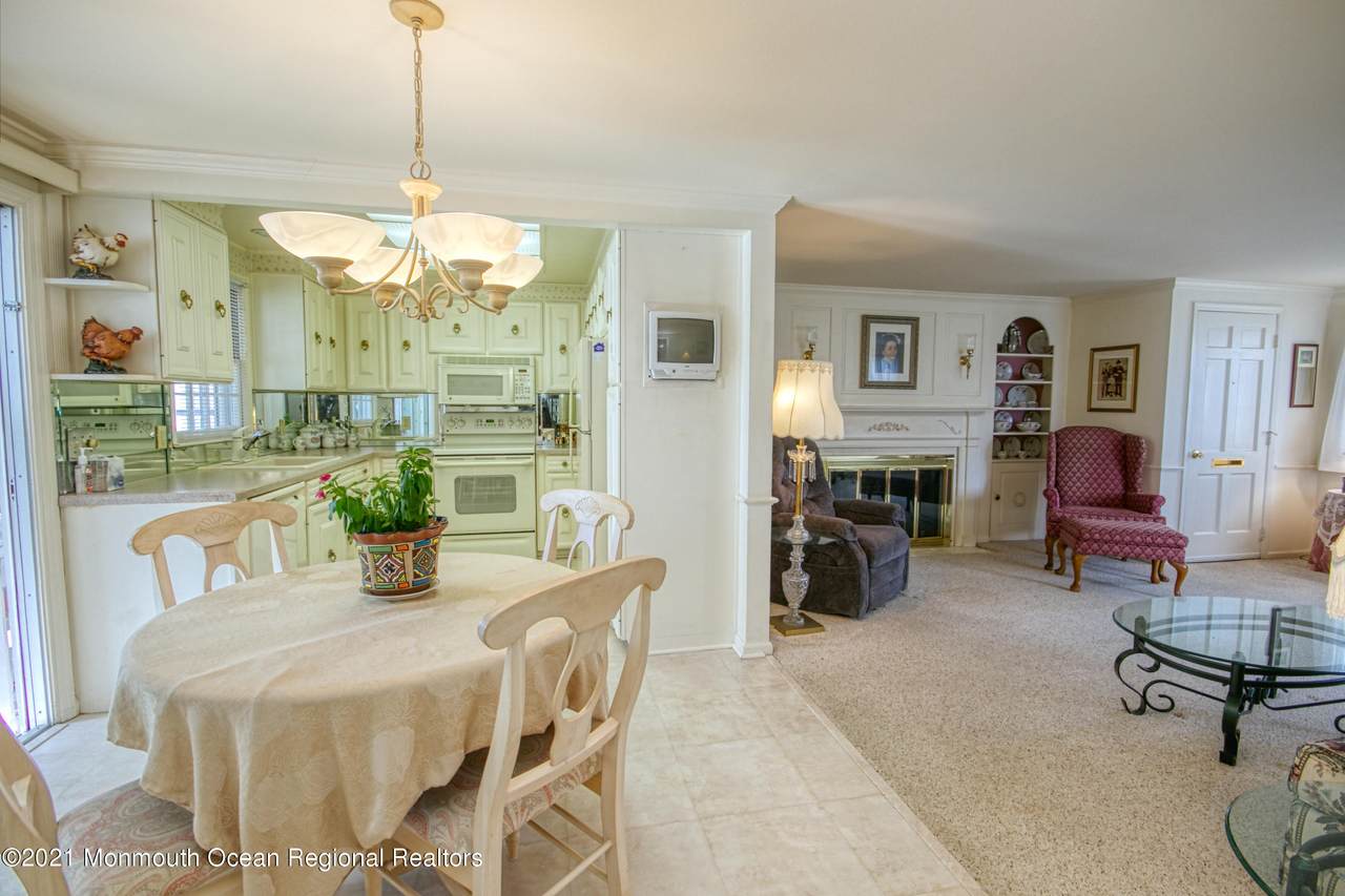 5B Old Nassau Road - Photo 1