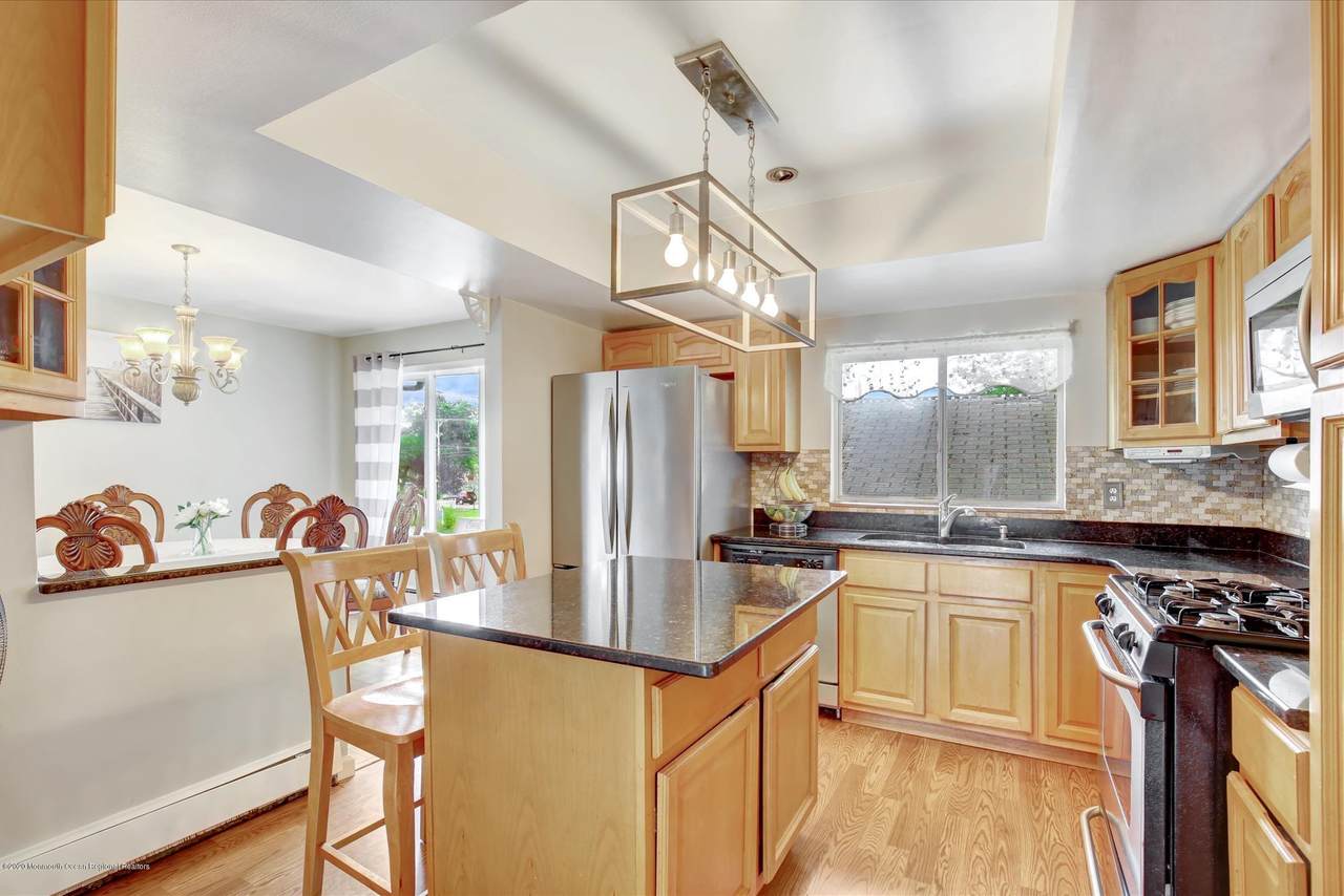 14 Kennedy Way - Photo 1
