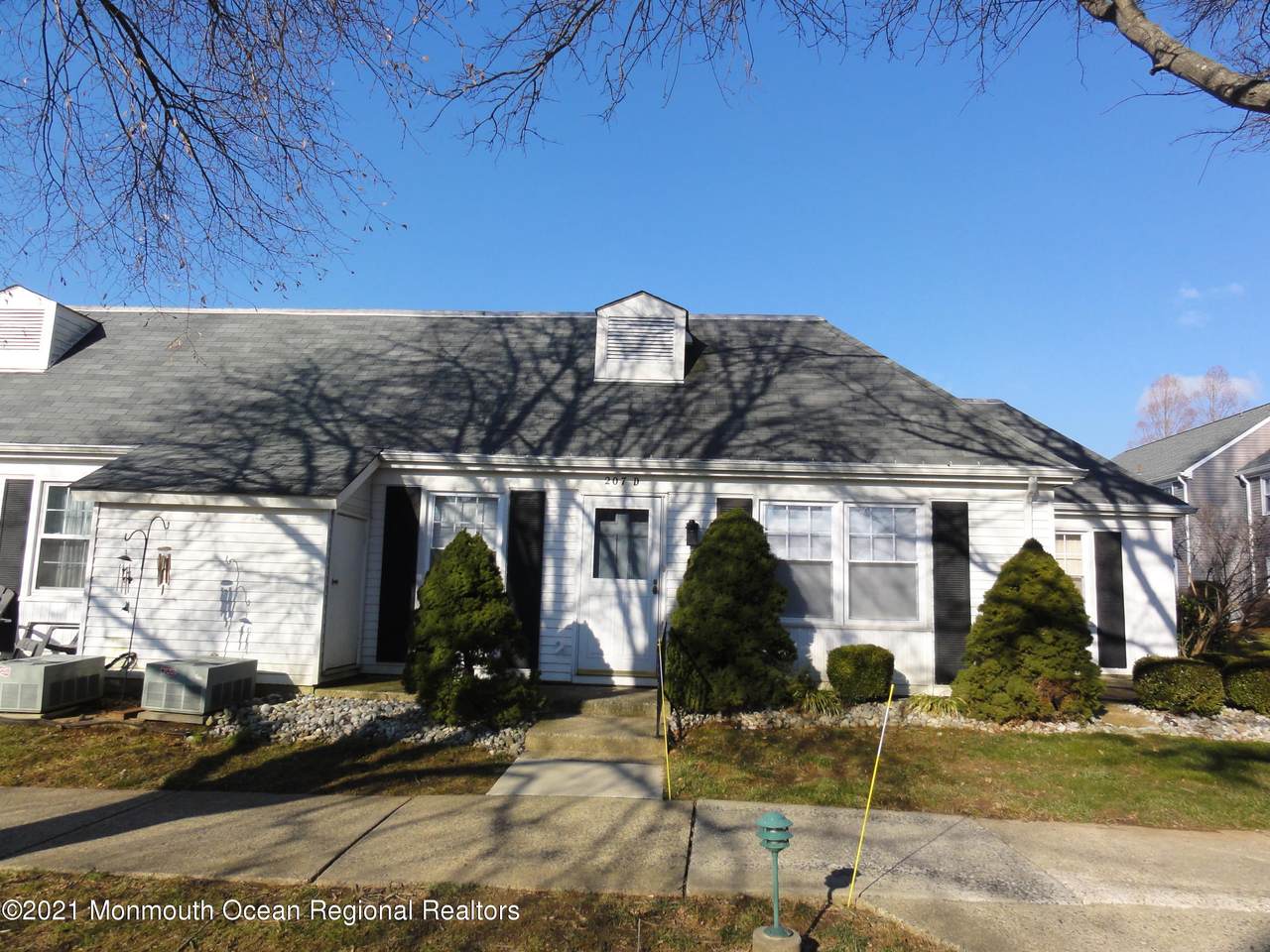 207 Madison Lane - Photo 1