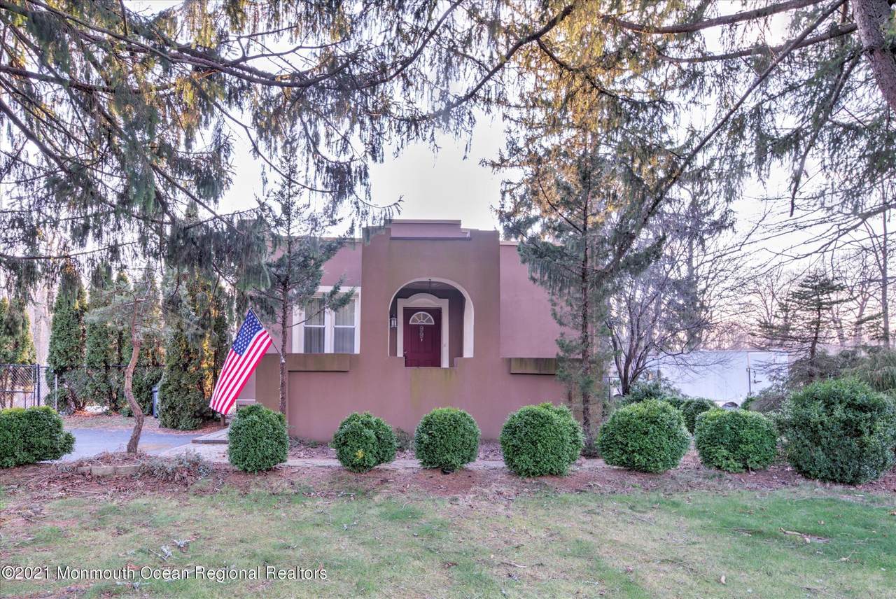 99 Millhurst Road - Photo 1