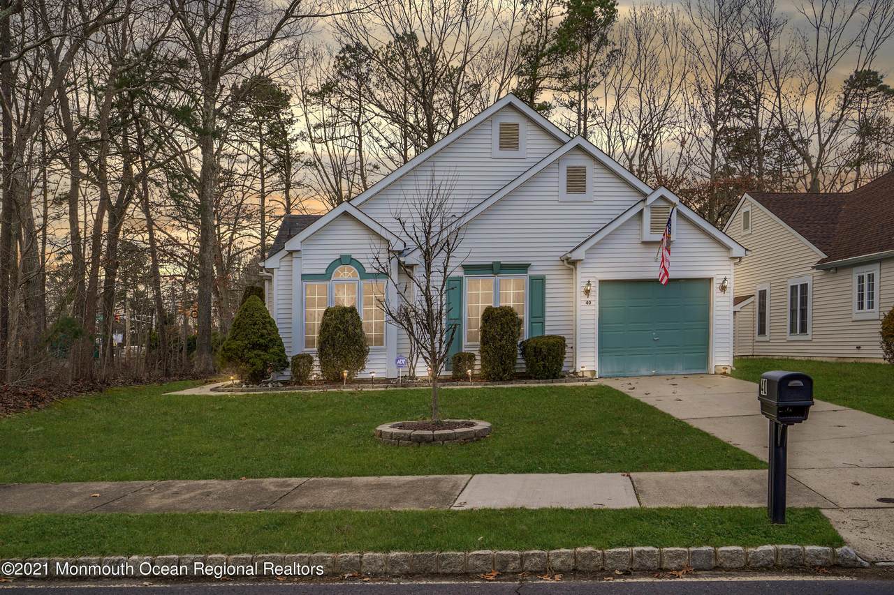 40 Avon Drive - Photo 1