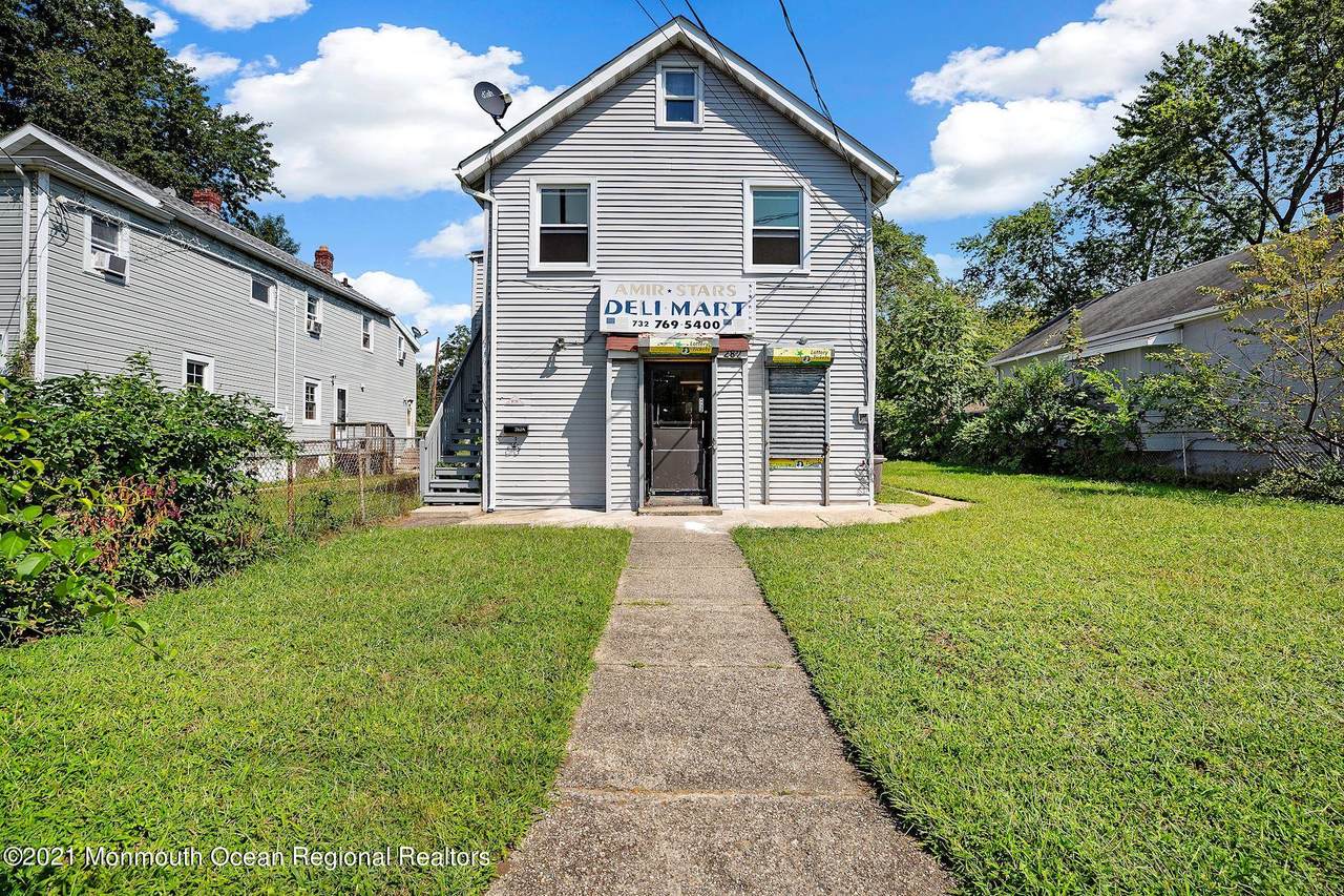 282 Carr Avenue - Photo 1