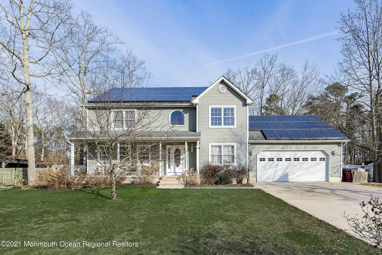 289 Princeton Avenue - Photo 1