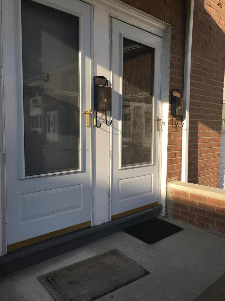 35 Sternberger Avenue - Photo 1