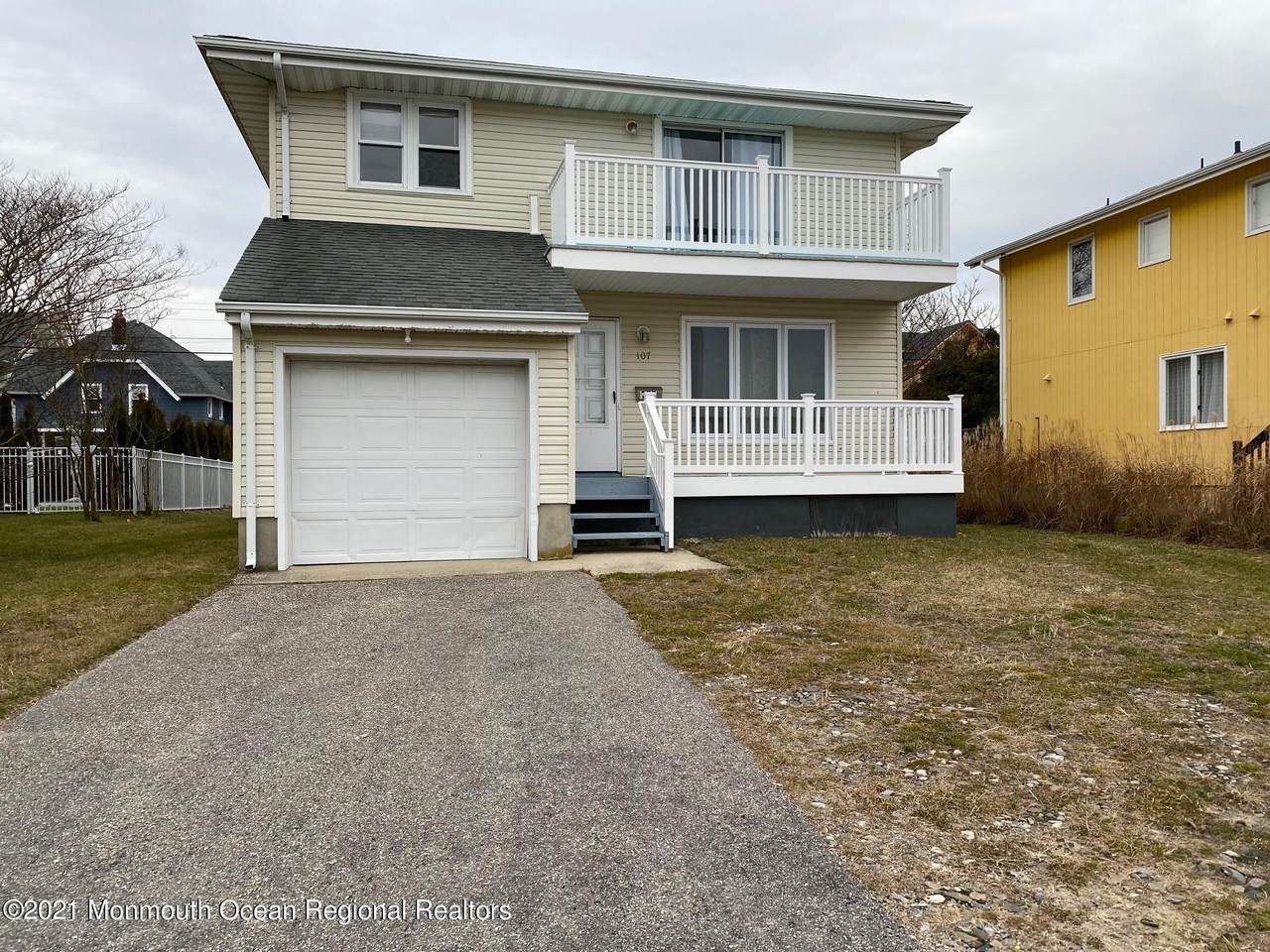 107 Edgemont Drive - Photo 1