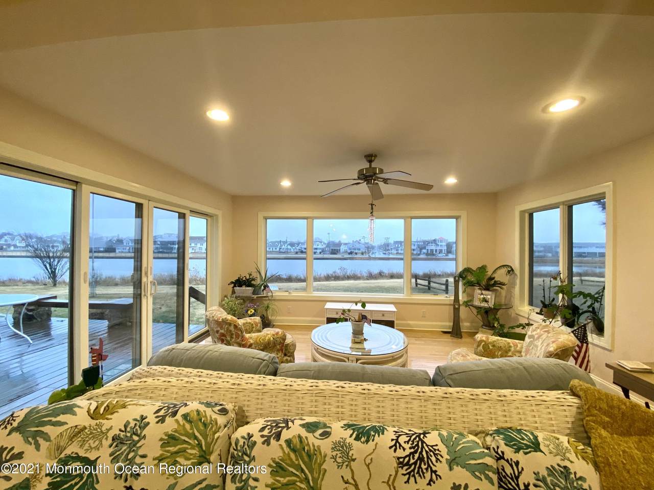 44 End Avenue - Photo 1