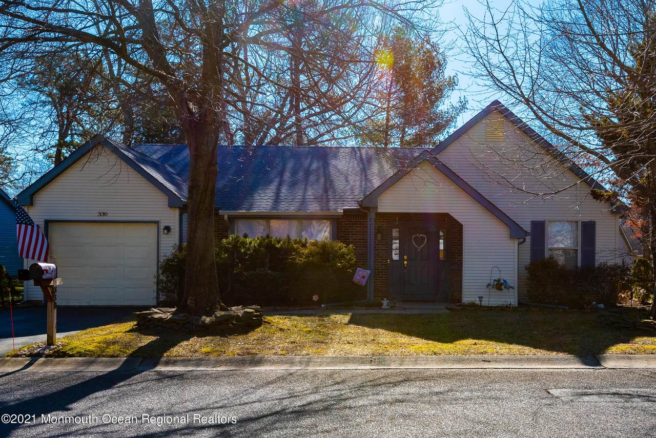 330 Gardenia Drive - Photo 1