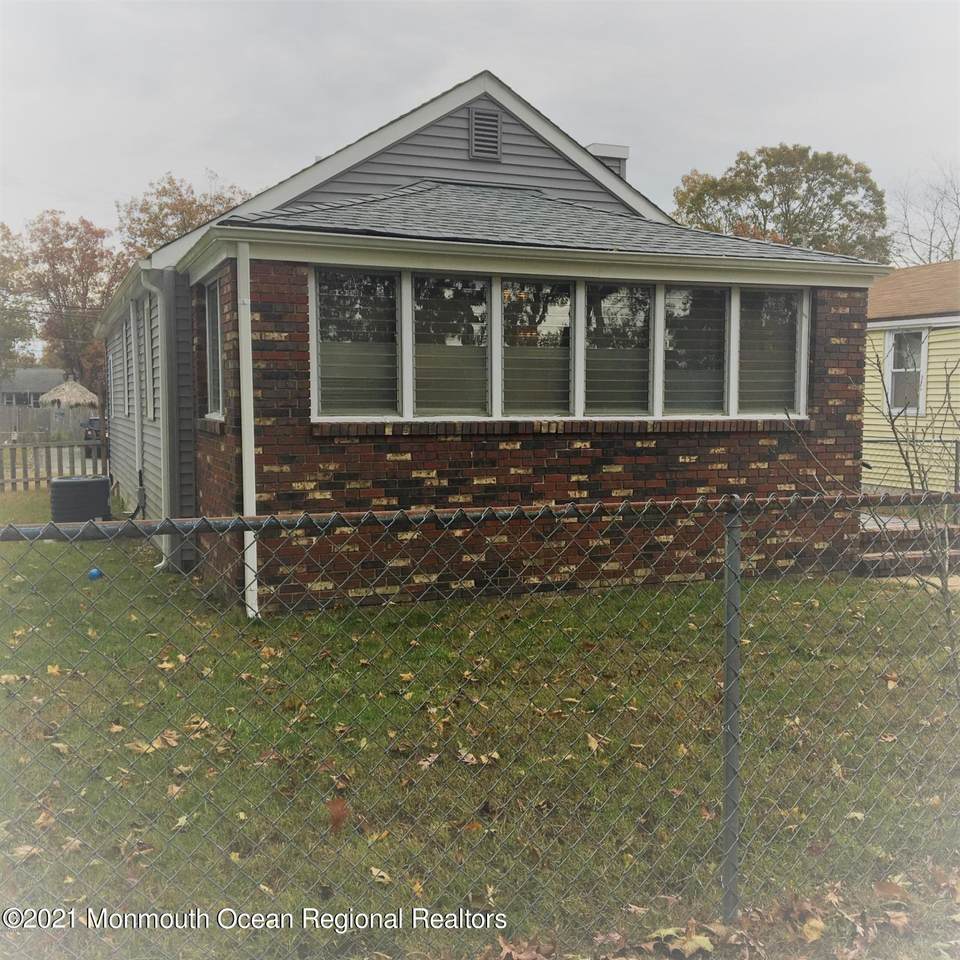 1978 South Street - Photo 1