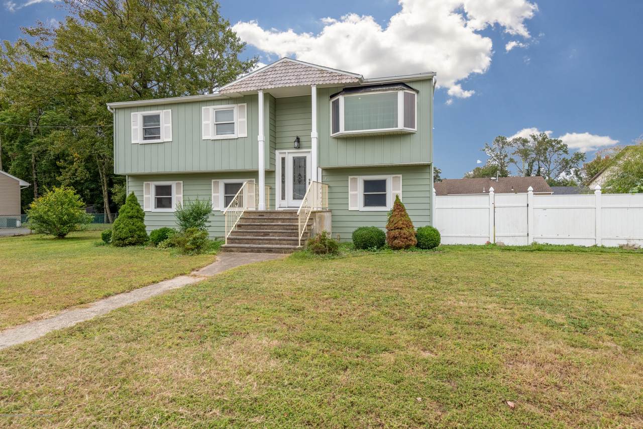 3115 Glasgow Avenue - Photo 1