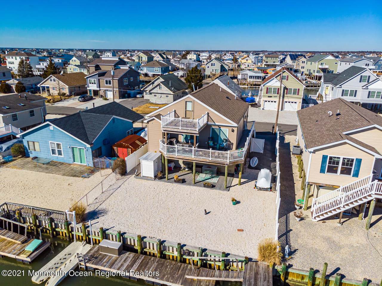 139 Longboat Drive - Photo 1