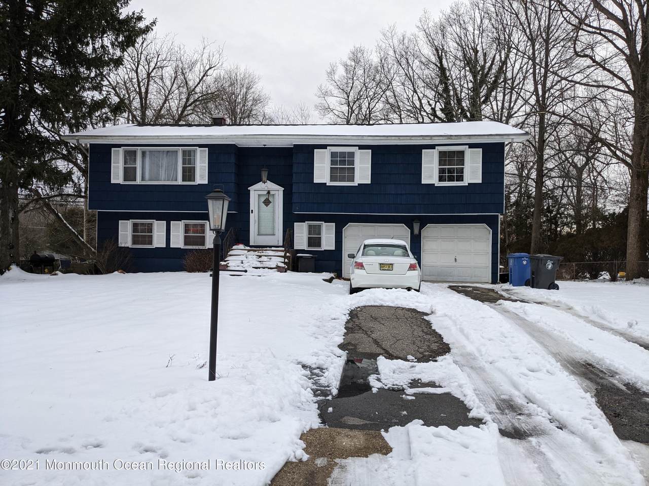 86 Green Drive - Photo 1
