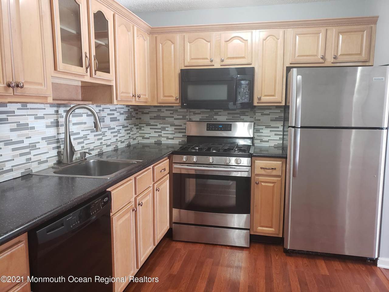 123 Azalea Circle - Photo 1