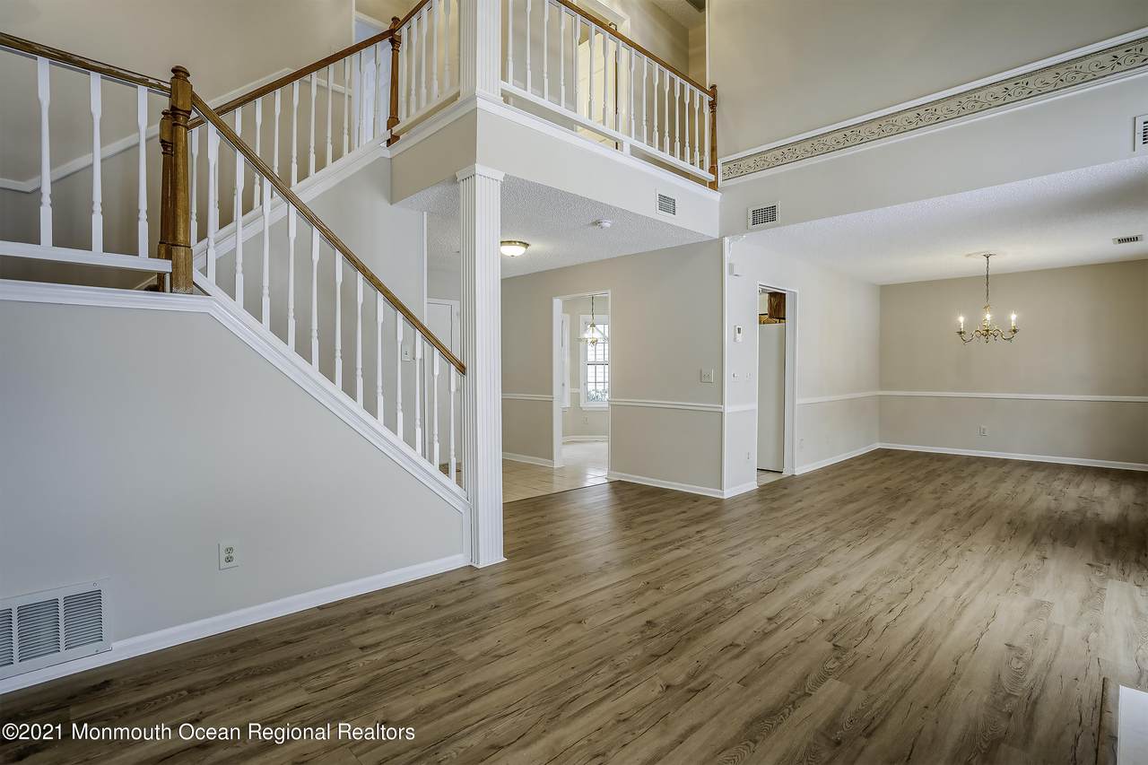 177 Old Orchard Lane - Photo 1