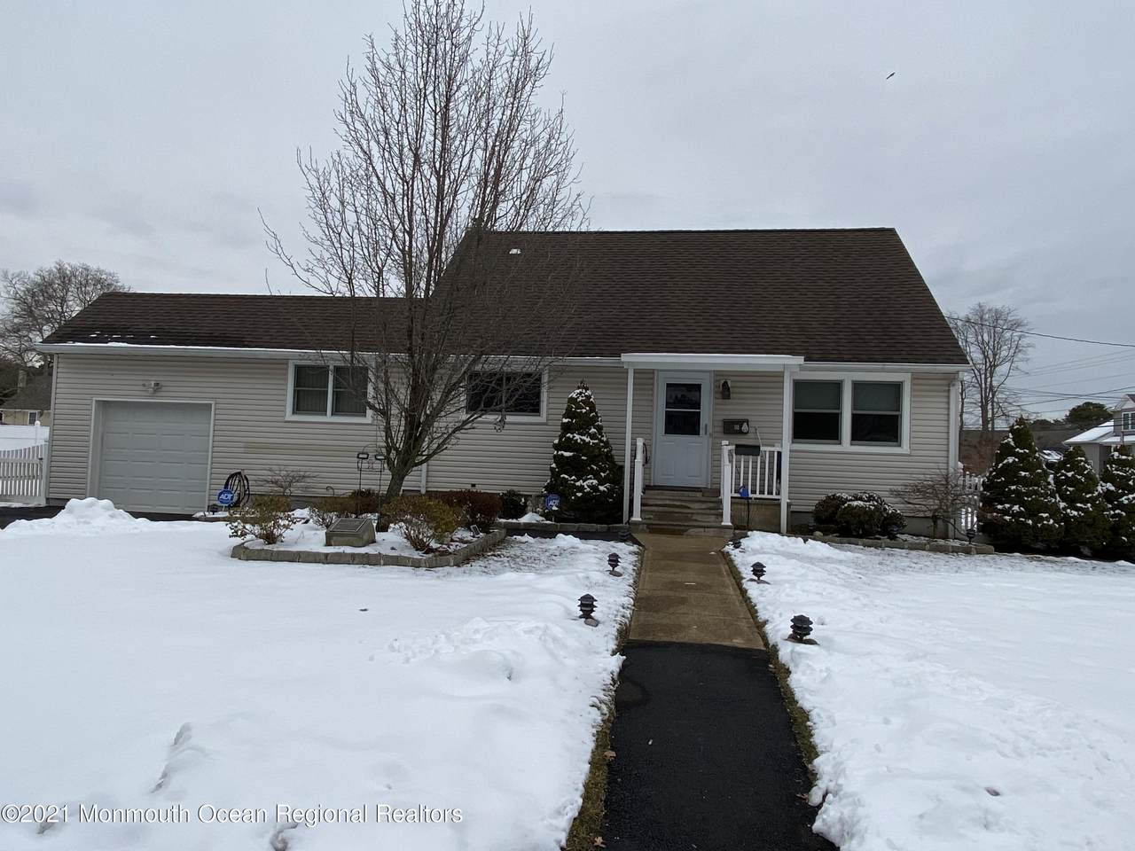 111 Basin Avenue - Photo 1