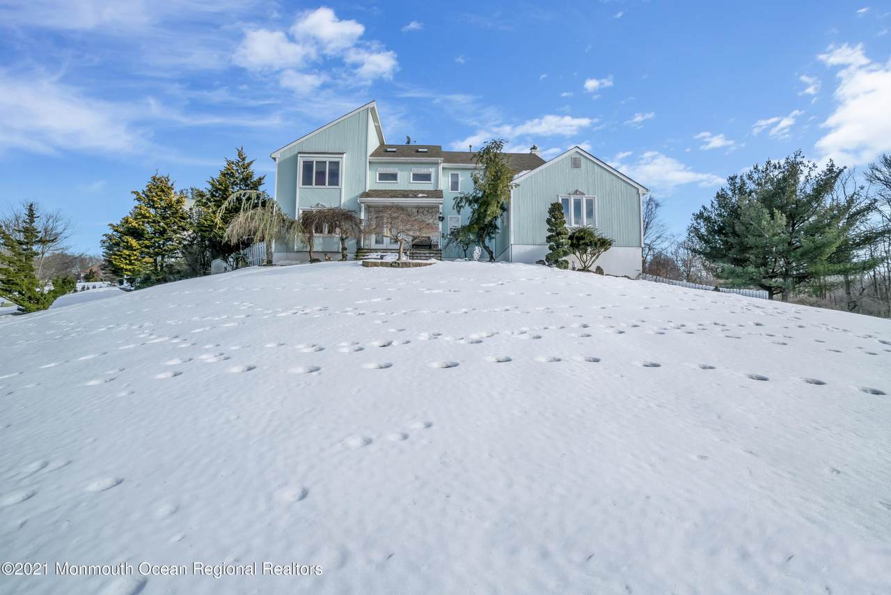 2 Wesley Court - Photo 1