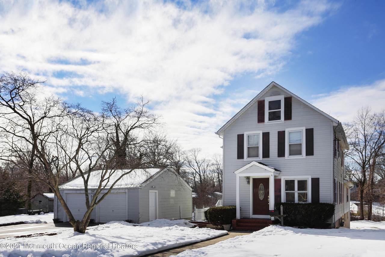 24 Commonwealth Avenue - Photo 1