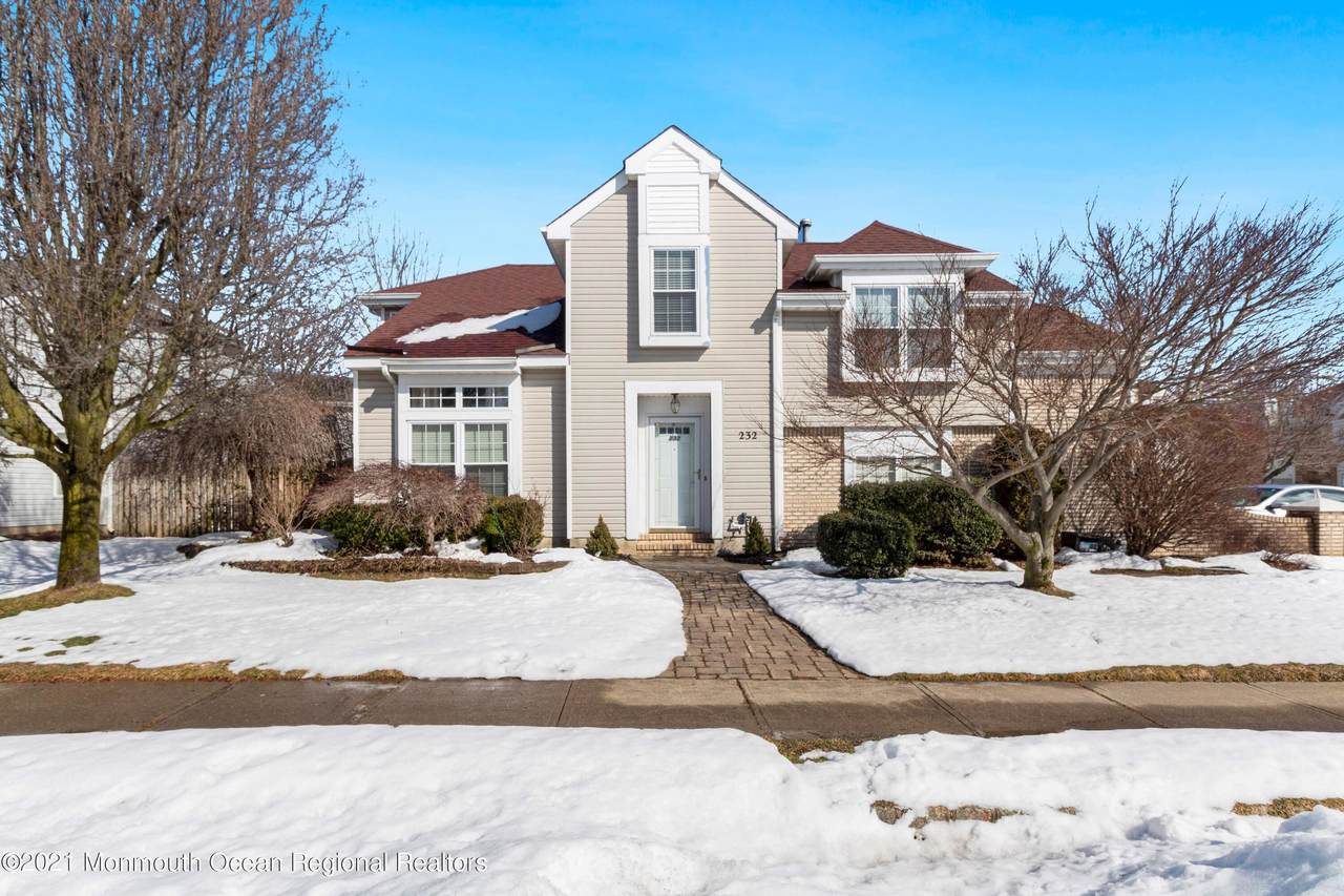 232 Kentucky Way - Photo 1